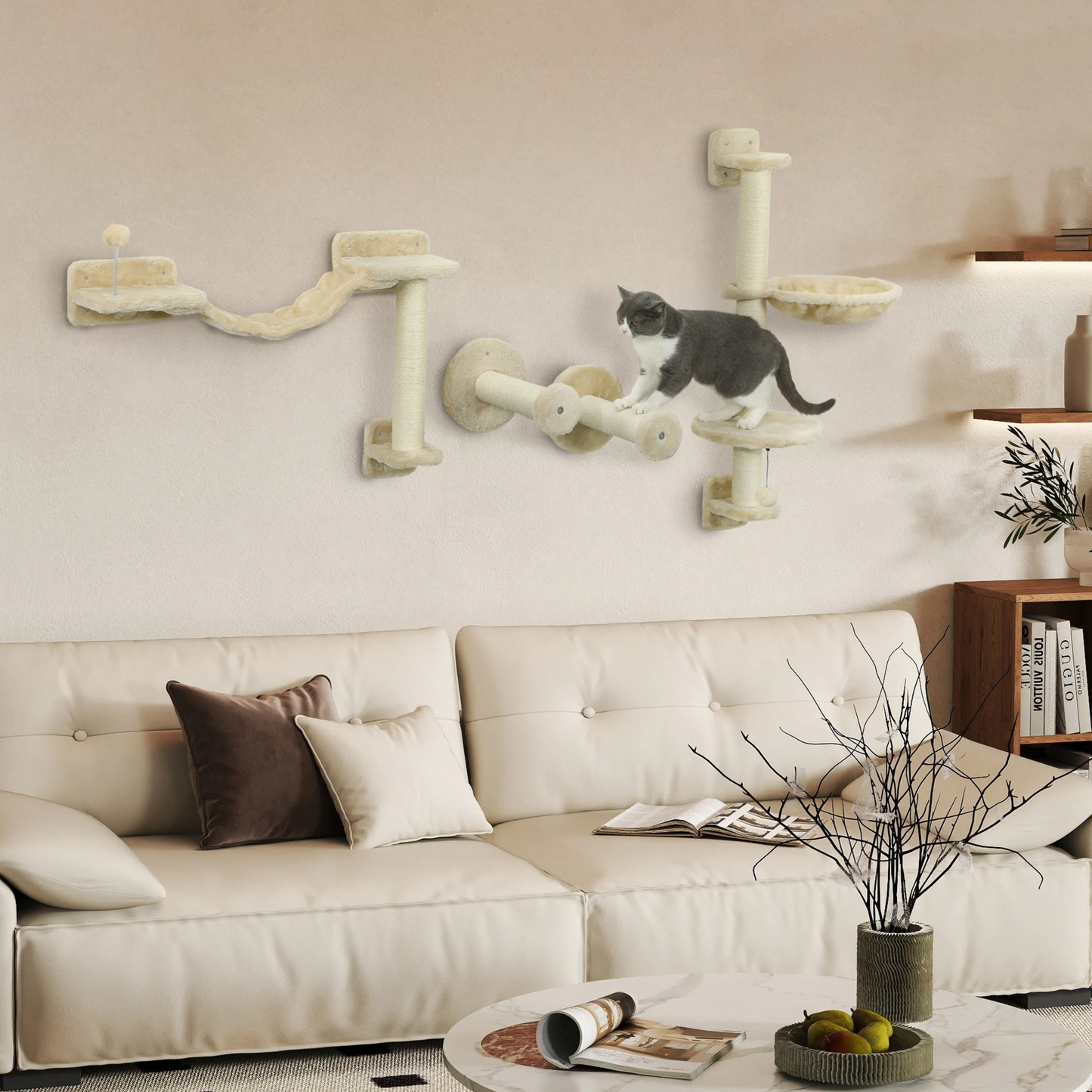 Arbre à chat mural – support d’escalade avec hamac et balle